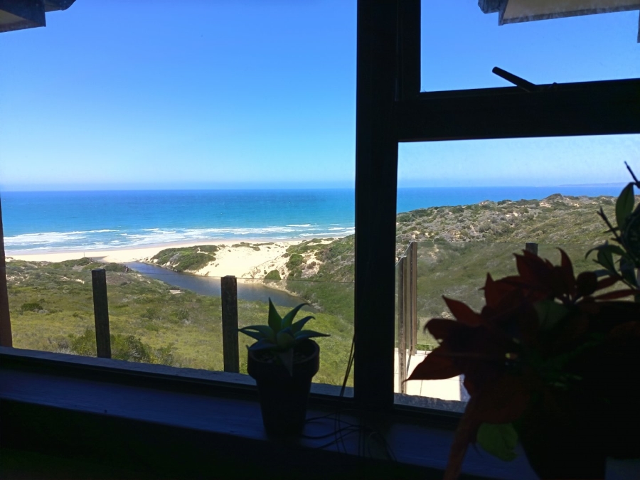 6 Bedroom Property for Sale in Moquini Coastal Estate Western Cape